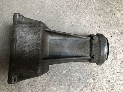 Опорный кронштейн для BMW X5 E70, 3.0B