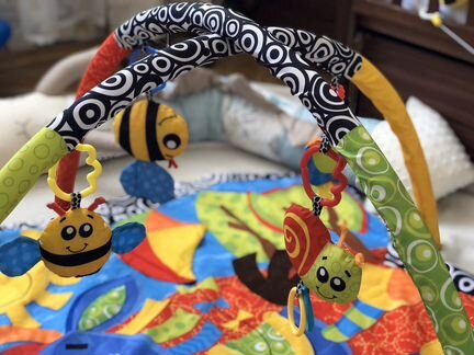 Развивающий коврик