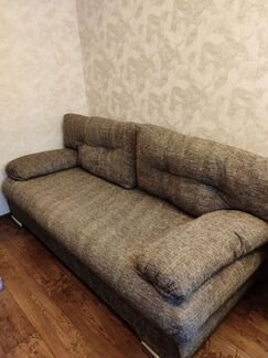 Диван- кровать хоррший