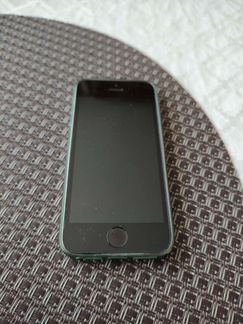 Телефон iPhone 5 s