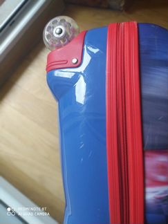 Детский чемодан Heys