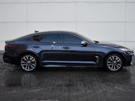 KIA Stinger 2.0 AT, 2018, 24 388 км