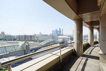 4-к квартира, 180 м², 6/9 эт.