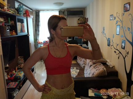 Спортивный топ бра 42 размер