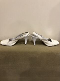 Туфли женские Carnaby кожаные лаковые с открытым з