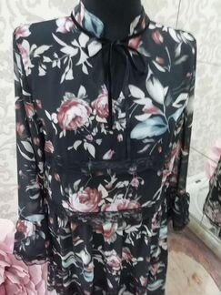 Красивое нарядное платье 46-48