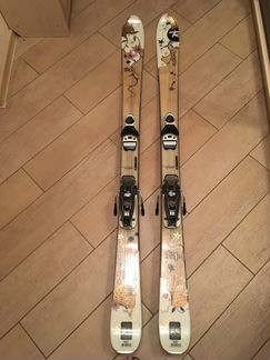 Горные лыжи Rossignol