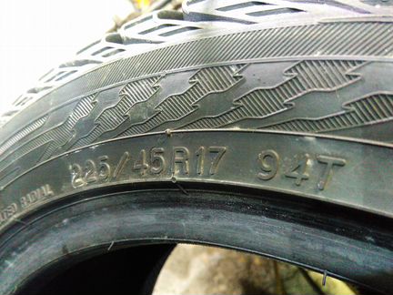 225/45/17 Yokohama Ice Guard IG35