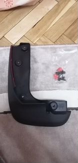 Бризговик передний левый Opel Astra J