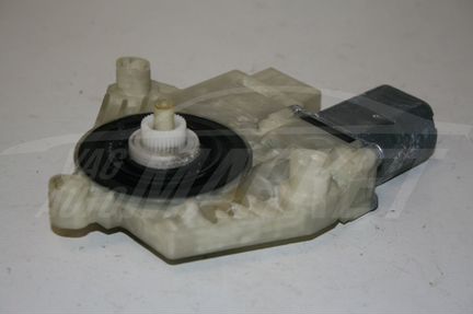 Мотор стеклоподъемника передний левый Skoda Rapid