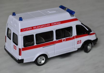 Газель скорая помощь машинка 19см новая