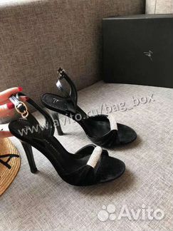 Босоножки женские