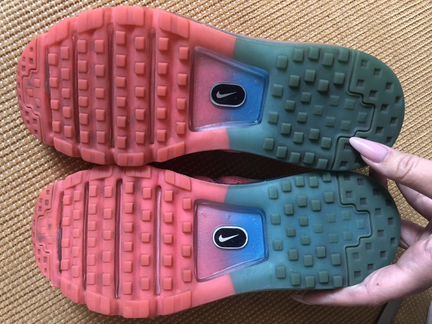 Nike кроссовки