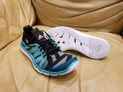 Кроссовки новые Adidas 36 р (23 см )