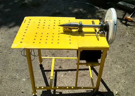 Дровокол конусный однофазный