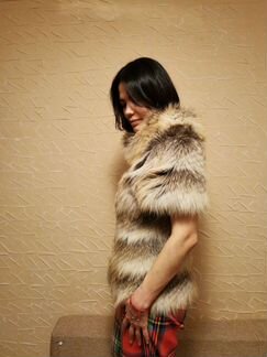 Жилетка меховая женская натуральная