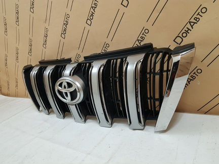 Решетка радиатора Toyota Land Cruiser Prado 150