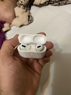 AirPods Pro на гарантии 2 года