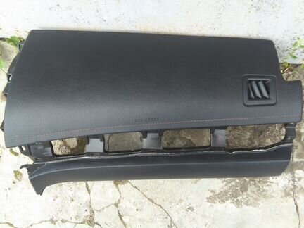 Накладка в руль и пассажирская на Тойота Камри V50