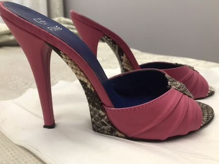 Босоножки GF ferre