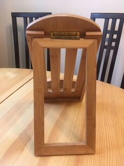 Подставка для книг