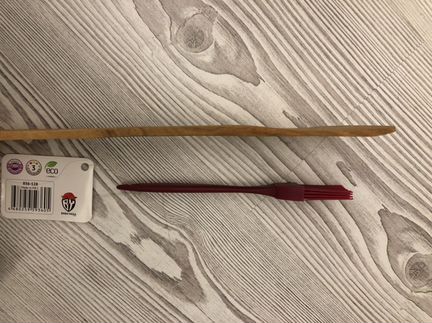 Лопатка из бамбука и силиконовая кисточка