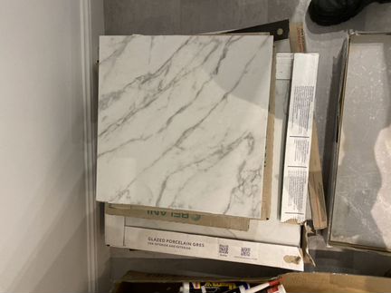 Плитка,светильник,ламинат,керамогранит за символич