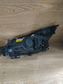 Фара правая Opel Corsa D 2006-2010