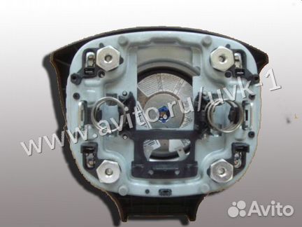 Airbag рулевая Volkswagen Jetta 2005-2010 г. в