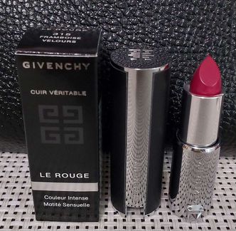 Помада Givenchy Le Rouge
