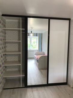 Шкаф-купе, двери зеркала