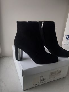 Сапоги черные karen millen на каблуке новые