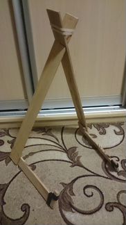 Стойка для балалайки напольная