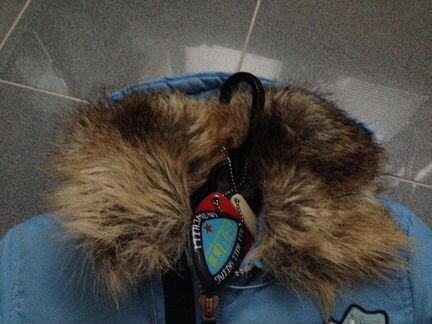 Куртка детская с мехом и капюшоном (5-6 лет)