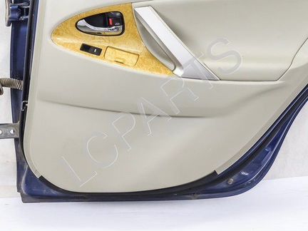 Дверь задняя правая Toyota Camry