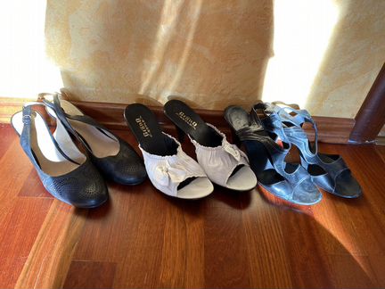 Босоножки кожаные 40-41