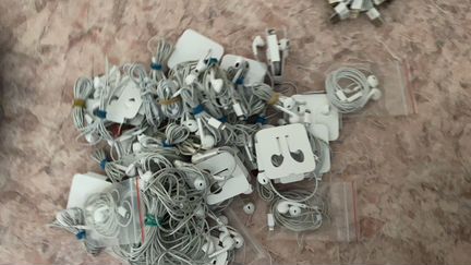 Оригинальные Наушники apple erpods б/у
