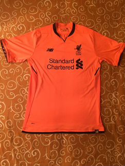 Футбольная форма Liverpool