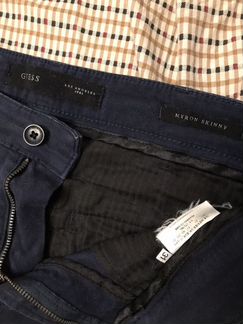 Брюки чиносы Guess