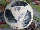 Футбольный мяч с автографами сборной Бразилии
