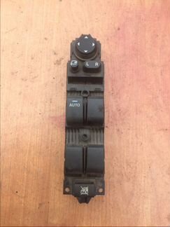 Блок управления стеклоподьемниками Mazda 3 BL