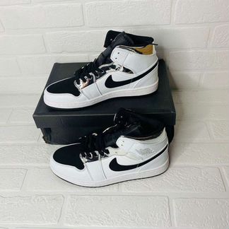 Кроссовки Nike Air Jordan 1