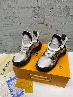 Кроссовки Louis Vuitton белые с золотым