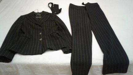 Костюм женский