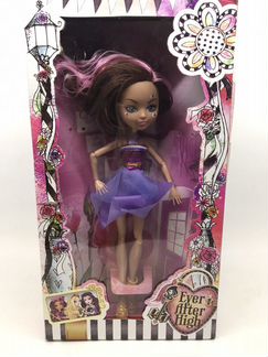 Наборчики кукол 4 в 1.все разные