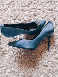 Туфли Vitacci новые 38 размер голубые