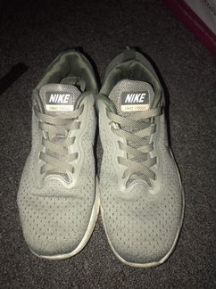 Кроссовки nike