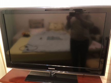 Телевизор Samsung le40b550