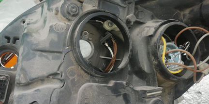 Продам фару Ford Focus 2+2009 г. Передняя правая ф