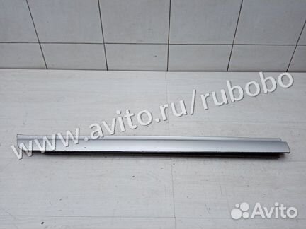 Накладка двери задняя правая Audi A8 D3 BHT 2005